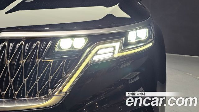 Kia Carnival (IV) Diesel 9-Seater Hi-Limousine Signature 2022 — фото 22