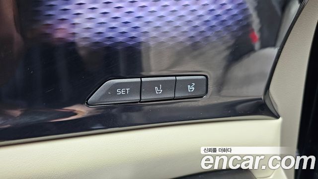 Kia Carnival (IV) Diesel 9-Seater Hi-Limousine Signature 2022 — фото 34