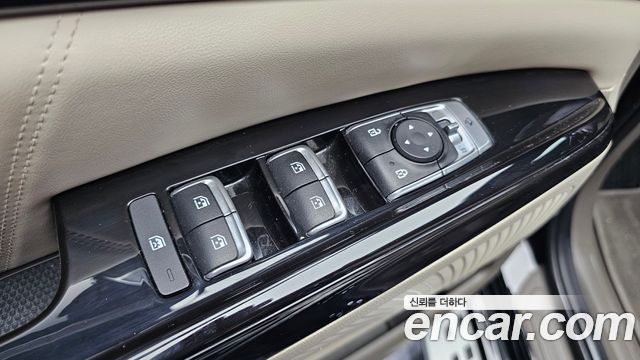 Kia Carnival (IV) Diesel 9-Seater Hi-Limousine Signature 2022 — фото 39