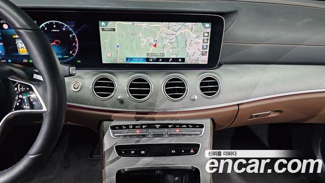 Mercedes-Benz E-Class (W213) E350 4MATIC Avantgarde 2022 — фото 18