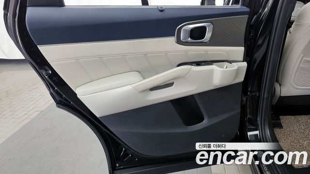 Kia Sorento (IV) HEV 1.6 4WD Gravity 2022 — фото 25