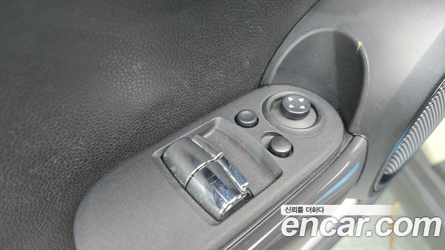 MINI Cooper D Standard 3rd 2015 — фото 18