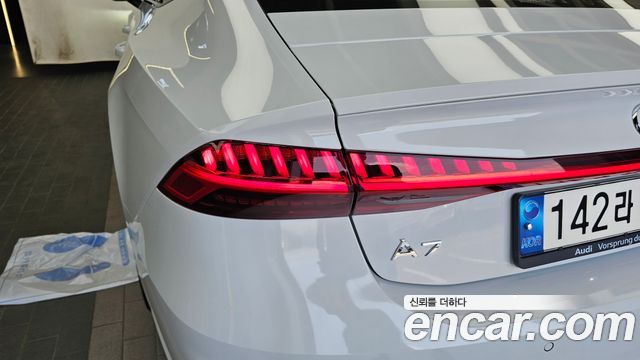 Audi A7 (4K) 55 TFSI Quattro Premium 2023 — фото 23