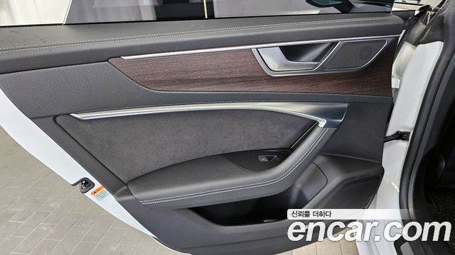 Audi A7 (4K) 55 TFSI Quattro Premium 2023 — фото 25