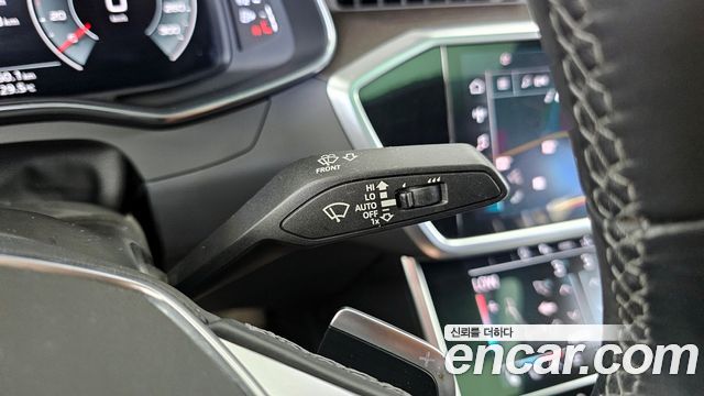 Audi A7 (4K) 55 TFSI Quattro Premium 2023 — фото 28