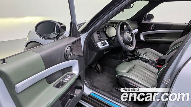 MINI Cooper S Countryman ALL4 Untamed Edition 2nd Gen 2023 — фото 10
