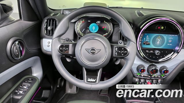 MINI Cooper S Countryman ALL4 Untamed Edition 2nd Gen 2023 — фото 13
