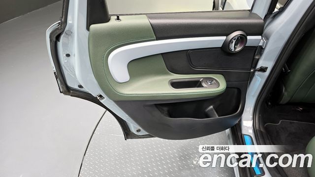 MINI Cooper S Countryman ALL4 Untamed Edition 2nd Gen 2023 — фото 25