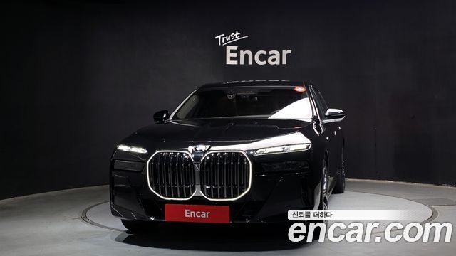 BMW 7 Series (G70) 740i xDrive M Sport 2025 — фото 3