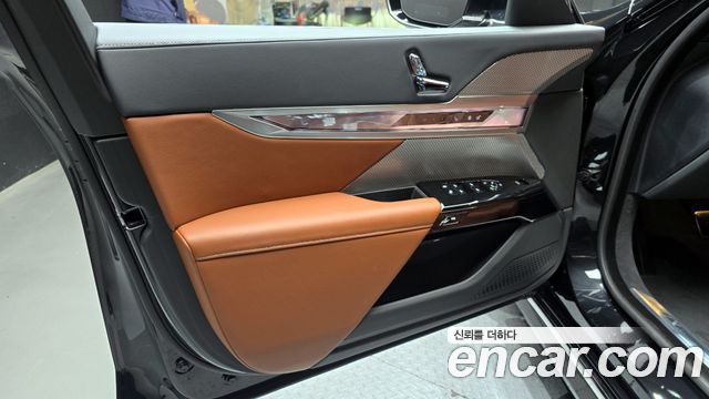 BMW 7 Series (G70) 740i xDrive M Sport 2025 — фото 24