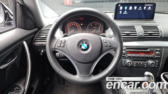 BMW 1 Series (E82) 120d Coupe 2011 — фото 13
