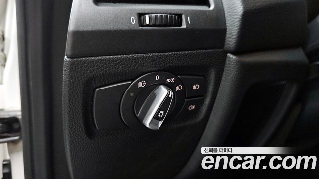 BMW 1 Series (E82) 120d Coupe 2011 — фото 19