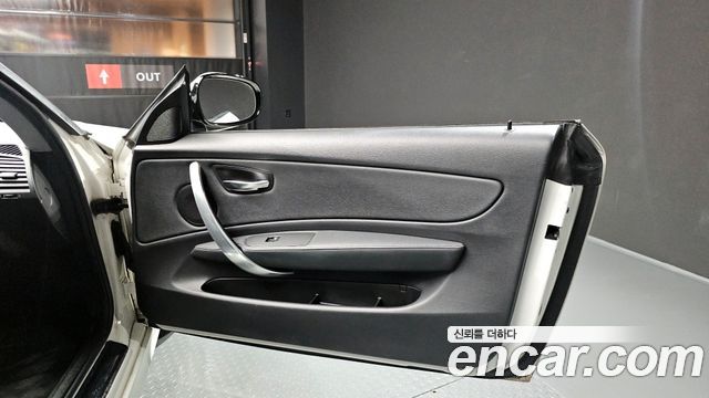 BMW 1 Series (E82) 120d Coupe 2011 — фото 25