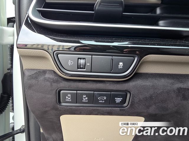 Kia Carnival (IV) Gasoline 9-Seater Hi Limousine (7-seater Limousine(Special vehicle) 2025 — фото 10