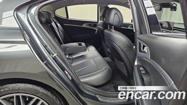Genesis G70 2.0T AWD Supreme 2018 — фото 12
