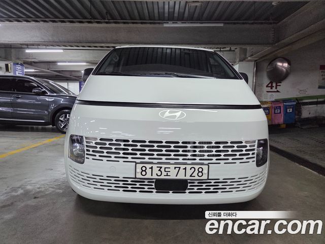 Hyundai Staria Cargo 5-Seater Smart 2023 — фото 3