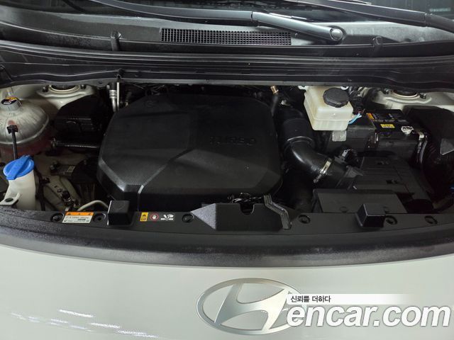 Hyundai Staria Cargo 5-Seater Smart 2023 — фото 6