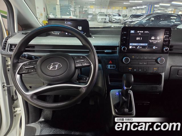 Hyundai Staria Cargo 5-Seater Smart 2023 — фото 22