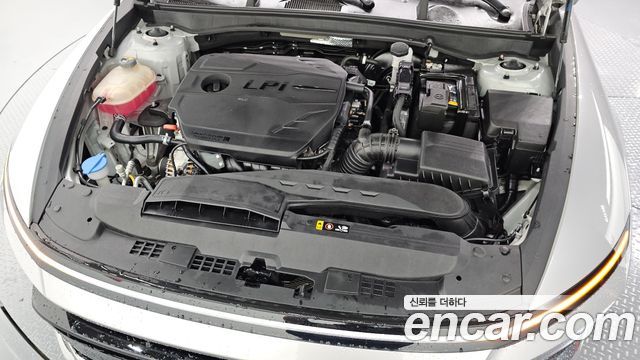 Hyundai Sonata The Edge (DN8) 2.0 LPG(Taxi) Mobility 2025 — фото 6