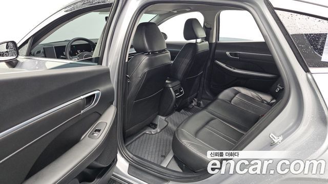 Hyundai Sonata The Edge (DN8) 2.0 LPG(Taxi) Mobility 2025 — фото 12