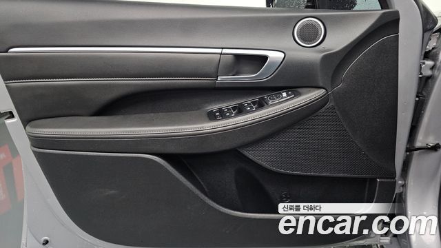 Hyundai Sonata The Edge (DN8) 2.0 LPG(Taxi) Mobility 2025 — фото 24