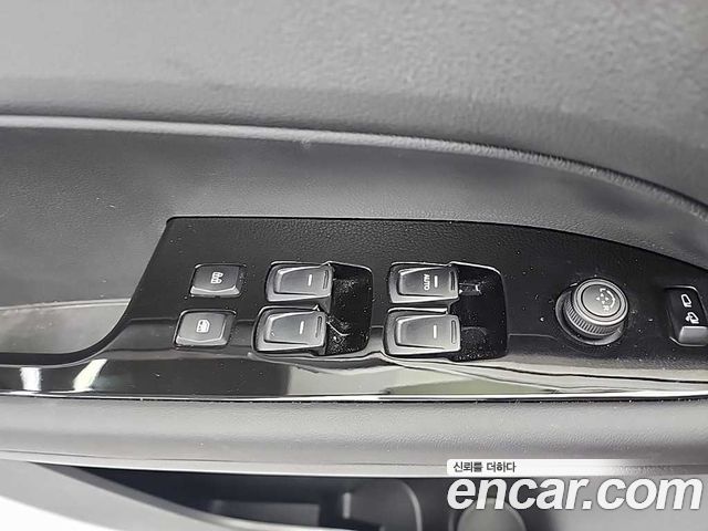 KG Mobility (SsangYong) Musso Sport Khan (Q261) Diesel 2.2 4WD Prestige 2025 — фото 20