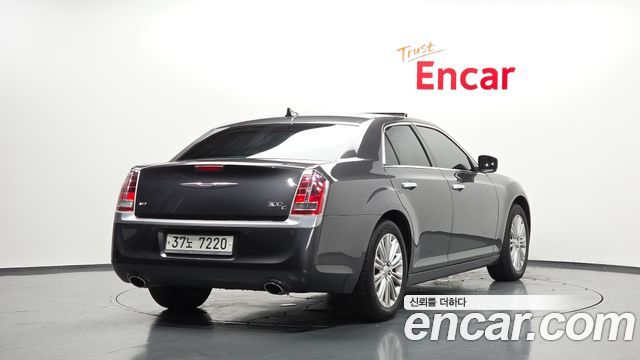 Chrysler 300C 3.6 AWD 2014 — фото 2