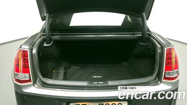 Chrysler 300C 3.6 AWD 2014 — фото 20
