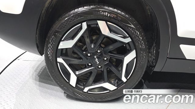 Kia Seltos Gasoline 1.6 Turbo 2WD Signature 2025 — фото 5