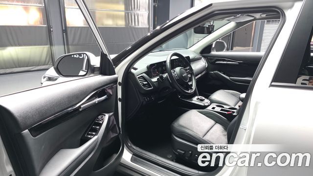 Kia Seltos Gasoline 1.6 Turbo 2WD Signature 2025 — фото 10