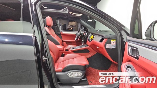 Porsche Macan 3.6 Turbo 95B 2015 — фото 12