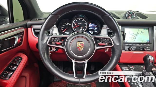 Porsche Macan 3.6 Turbo 95B 2015 — фото 15