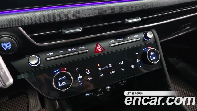 Hyundai Sonata The Edge (DN8) 1.6 Turbo Exclusive 2024 — фото 17