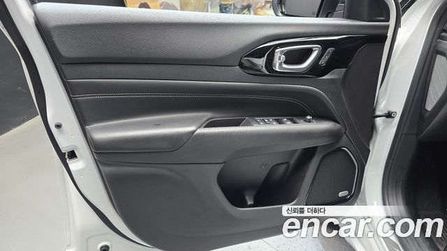 Jeep Compass (II) S 2.4 AWD 2022 — фото 24