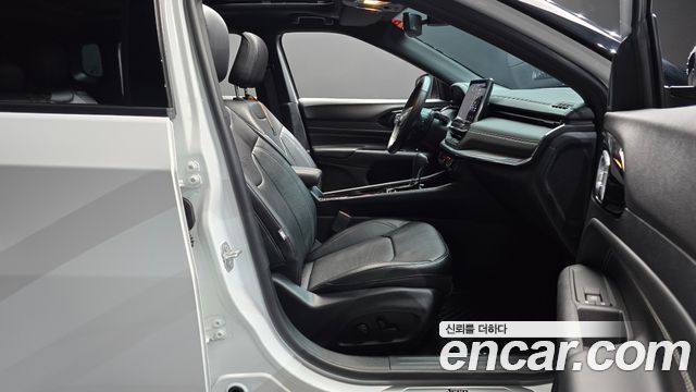Jeep Compass (II) S 2.4 AWD 2022 — фото 26