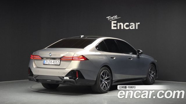 BMW 5 Series (G60) 523d M Sport 2026 — фото 2