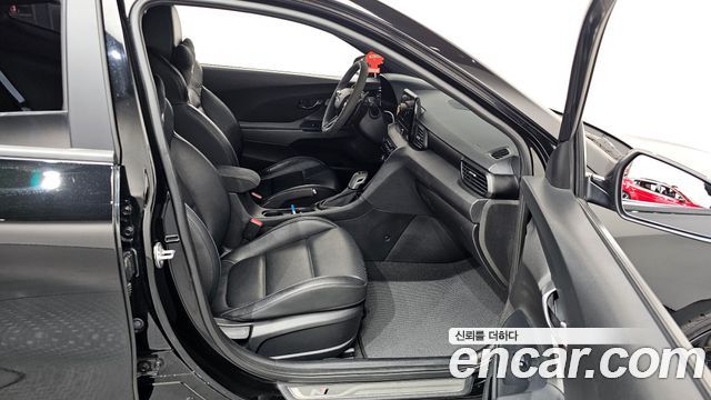 Hyundai Veloster (JS) 2.0 N 2022 — фото 26