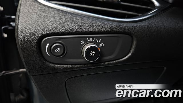 Chevrolet Malibu 1.6 Diesel LT Premium 2020 — фото 16