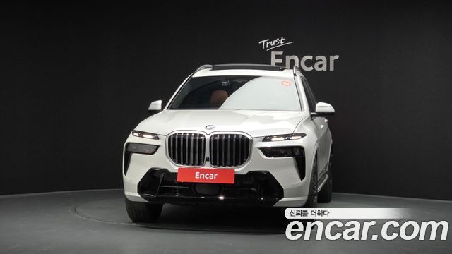 BMW X7 (G07) xDrive 40i M Sport 6STR 2025 — фото 3