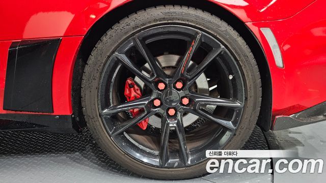 Chevrolet Camaro SS 6.2 V8 Volcano Red 2019 — фото 21