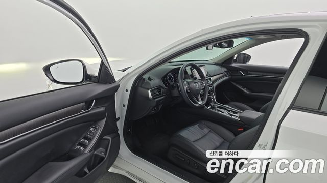 Honda Accord (X) 1.5 Turbo 2022 — фото 10