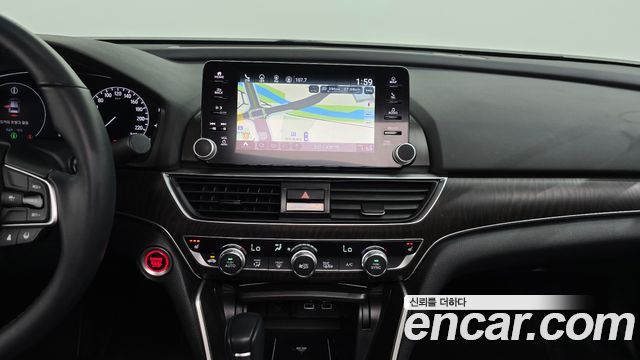 Honda Accord (X) 1.5 Turbo 2022 — фото 14