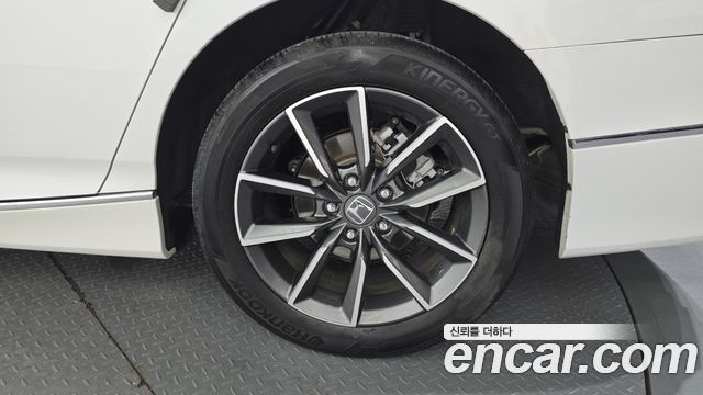 Honda Accord (X) 1.5 Turbo 2022 — фото 21