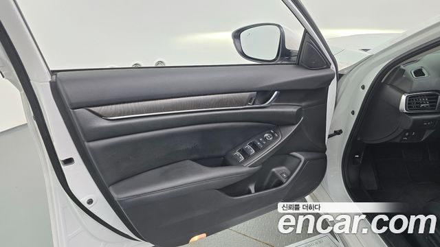 Honda Accord (X) 1.5 Turbo 2022 — фото 24