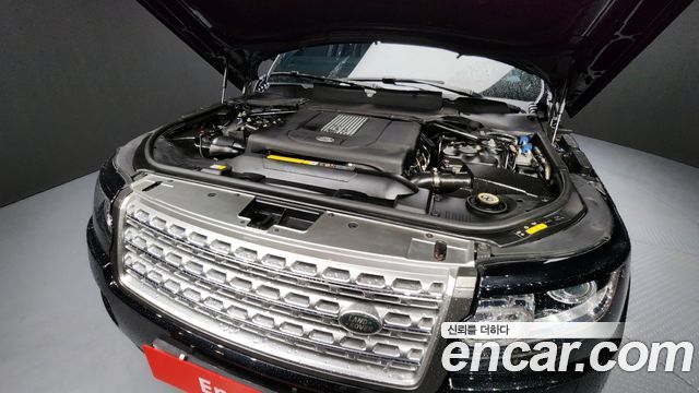 Land Rover Range Rover (IV) 4.4 SDV8 AB LWB DIESEL 2017 — фото 6