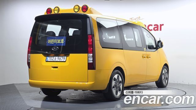 Hyundai Staria L3.5  Kinder Safety Car 11-Seater 2024 — фото 2