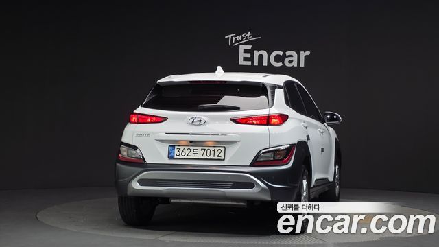 Hyundai Kona Gasoline 2.0 2WD Modern 2022 — фото 4