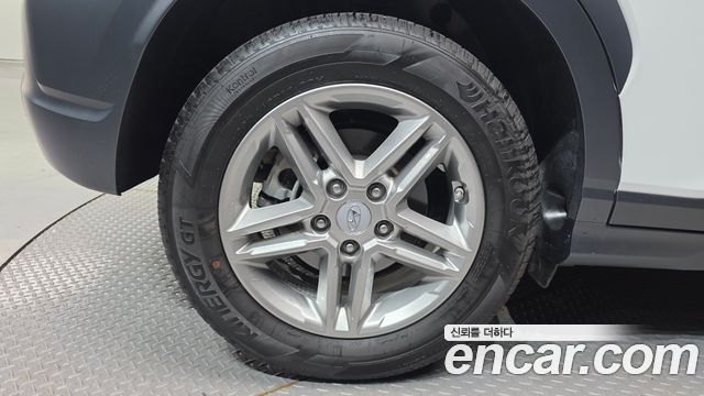 Hyundai Kona Gasoline 2.0 2WD Modern 2022 — фото 5