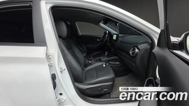 Hyundai Kona Gasoline 2.0 2WD Modern 2022 — фото 10