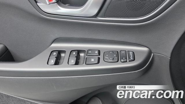 Hyundai Kona Gasoline 2.0 2WD Modern 2022 — фото 15